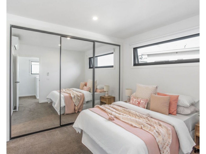 3/4 Grover Street, Pascoe Vale VIC 3044