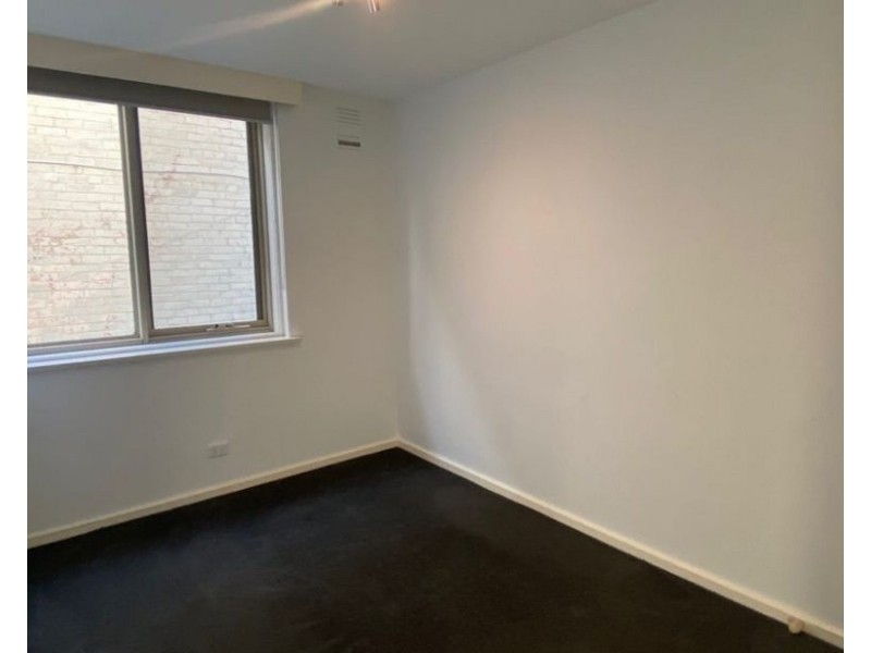 1/757 Park Street, Brunswick VIC 3056