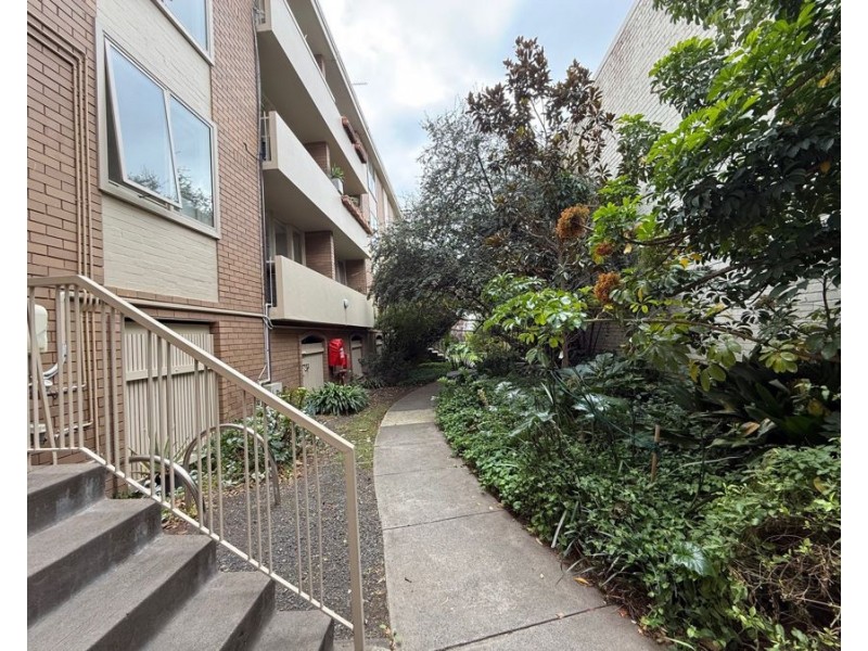 1/757 Park Street, Brunswick VIC 3056