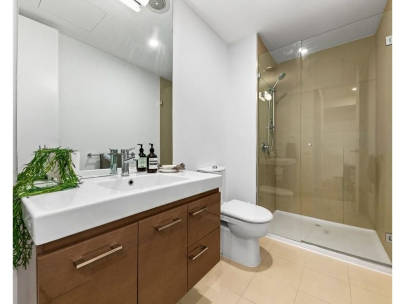 416/2 Plenty Road, Preston VIC 3072