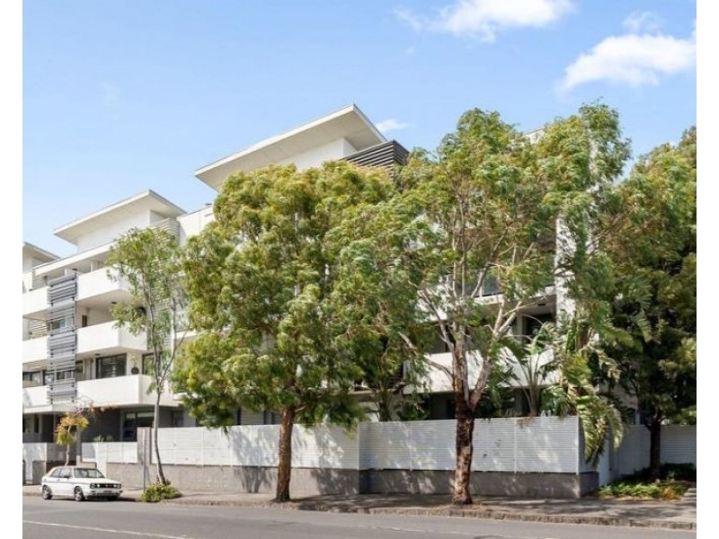 B7/460 Victoria Street, Brunswick VIC 3056