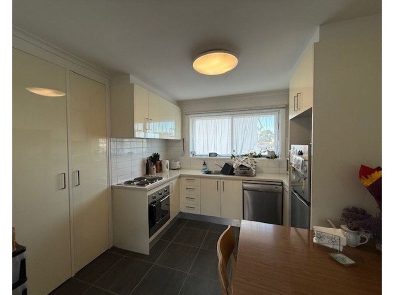 4/100 Blyth Street, Brunswick VIC 3056