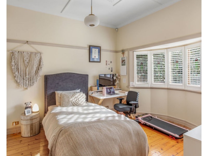 23 Appleby Crescent, Brunswick West VIC 3055
