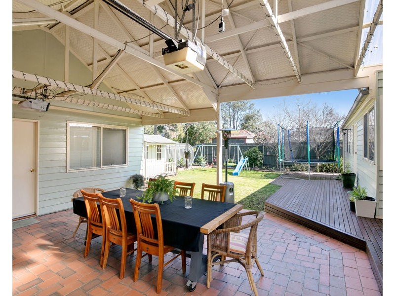 1 Devon Road, Pascoe Vale VIC 3044