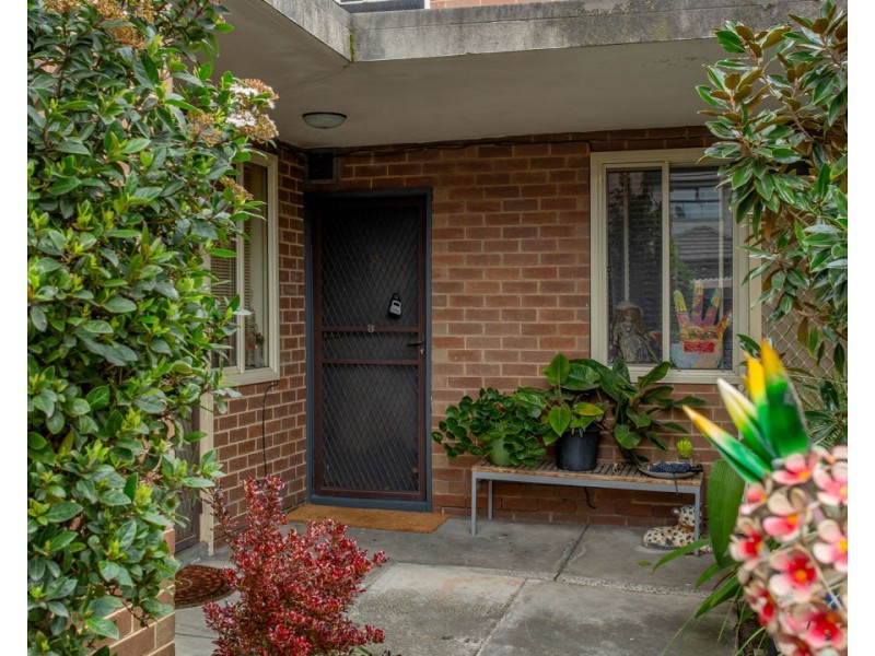 8/2 Alice Street, Coburg VIC 3058