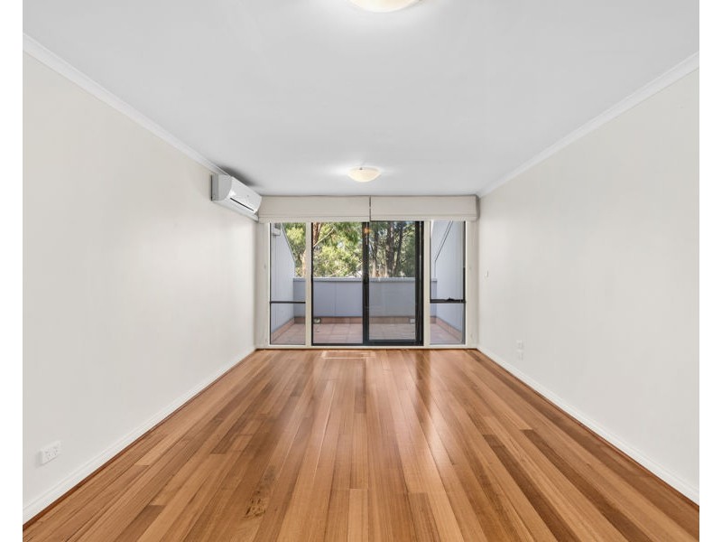 33 Beaumonde Street, Coburg VIC 3058