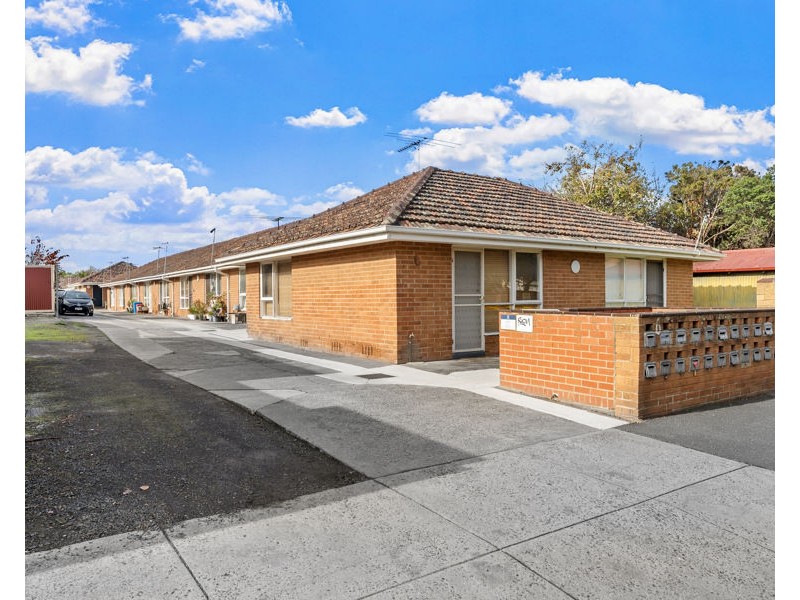9/6 Garnet Street, Brunswick VIC 3056