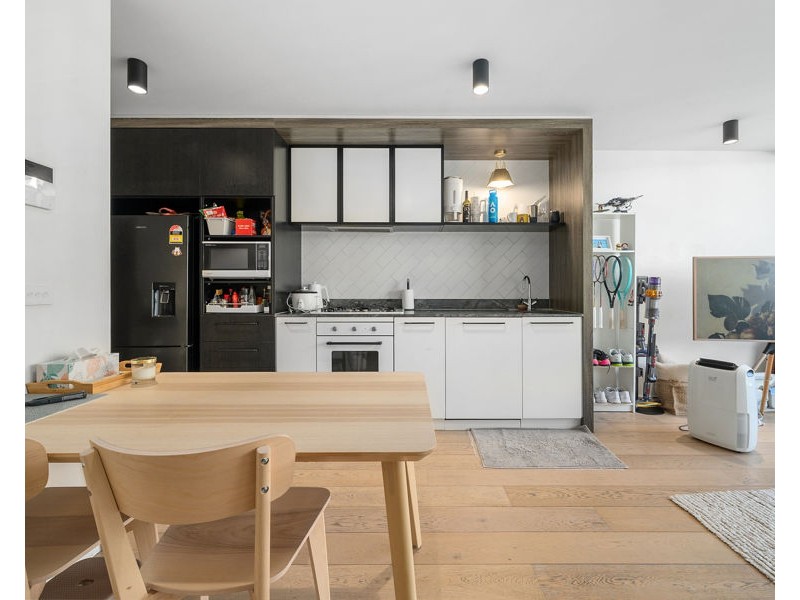 808/20 Shamrock Street, Abbotsford VIC 3067
