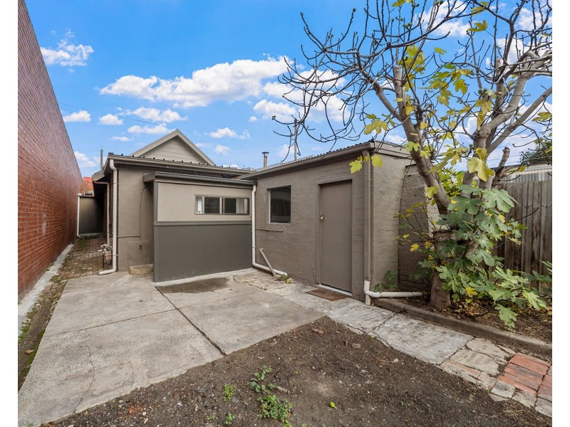 69 & 69a Moreland Road, Coburg VIC 3058