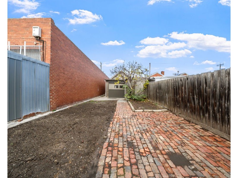 69 & 69a Moreland Road, Coburg VIC 3058
