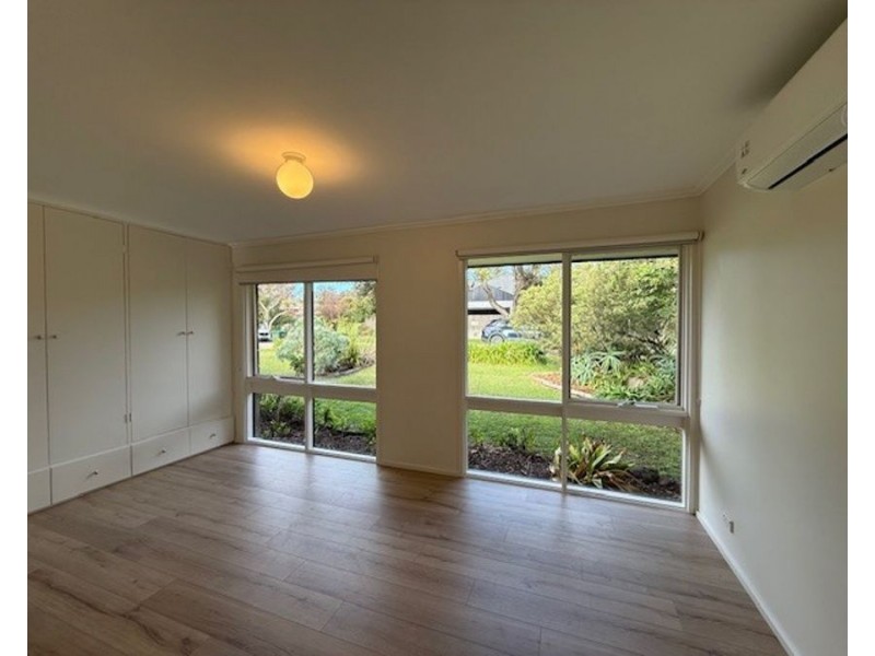 26 Whitehead Street, Blairgowrie VIC 3942
