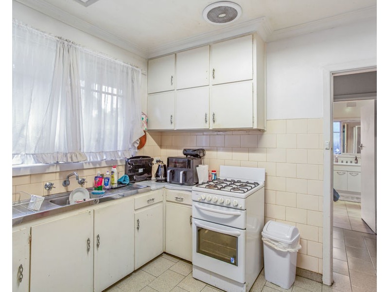 54 Gowrie Street, Glenroy VIC 3046