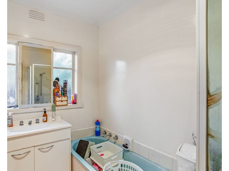54 Gowrie Street, Glenroy VIC 3046