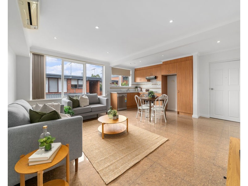 2/612 Moreland Road, Brunswick West VIC 3055
