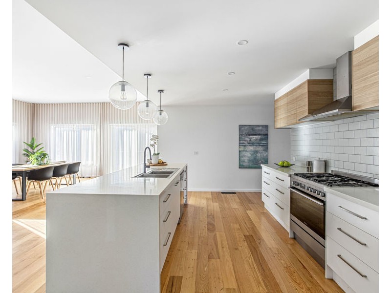 18a Gordon Street, Croydon VIC 3136
