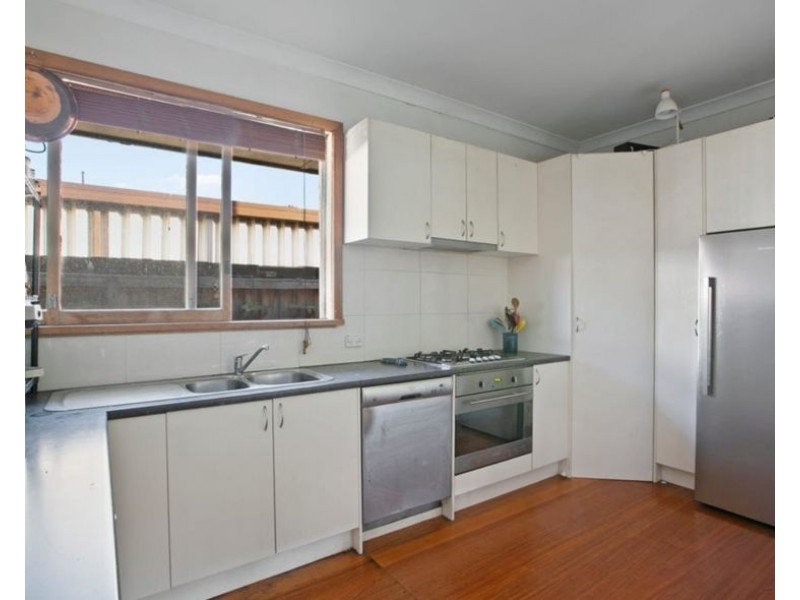 13 Emerald Street, Preston VIC 3072