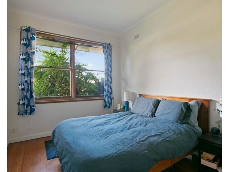 13 Emerald Street, Preston VIC 3072