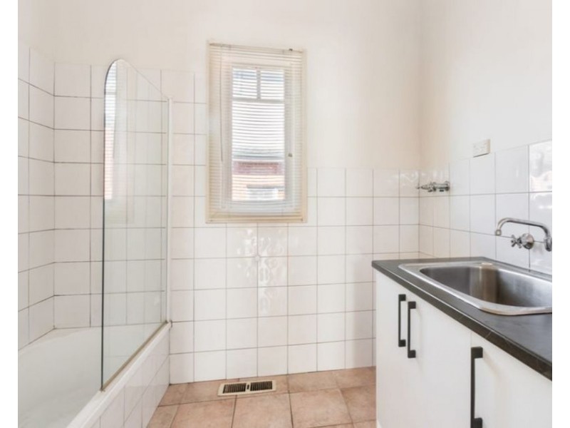 77 Purinuan Road, Reservoir VIC 3073