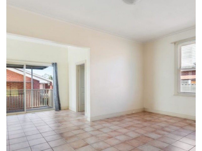77 Purinuan Road, Reservoir VIC 3073