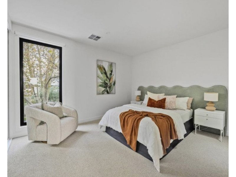 16b Gladstone Street, Coburg VIC 3058