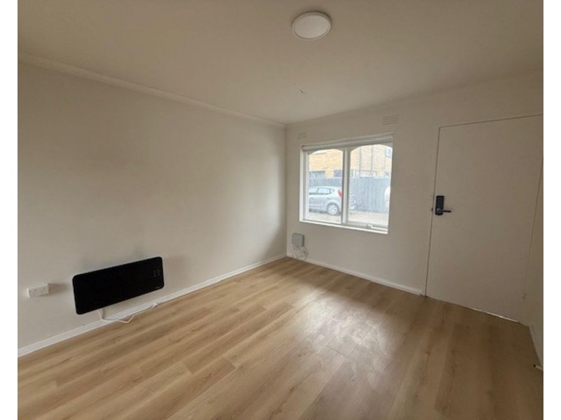 3/34 Collier Crescent, Brunswick VIC 3056