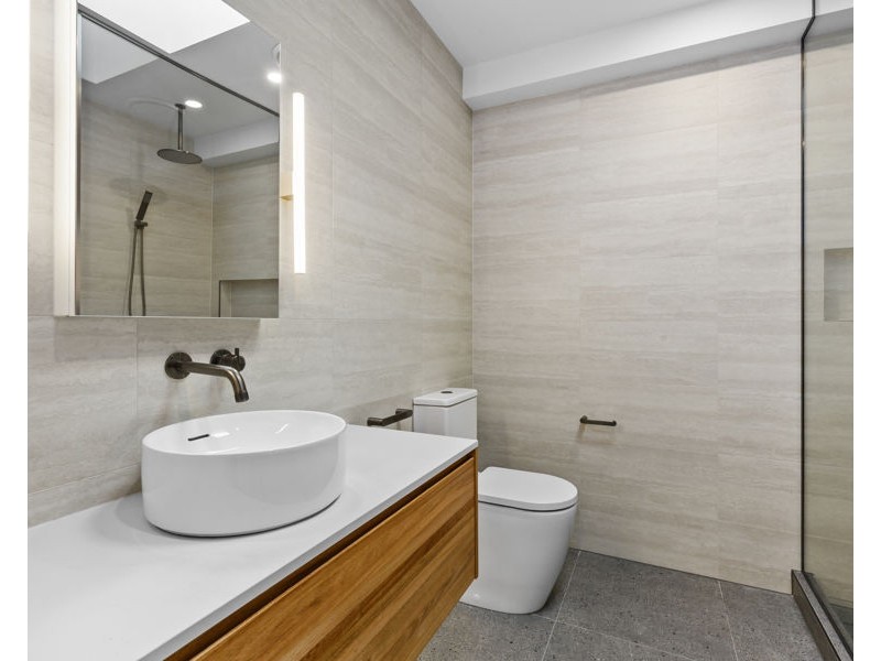 Upper 13 Ovens Street, Brunswick VIC 3056
