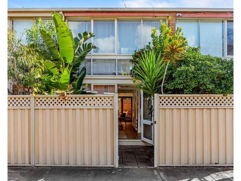 8/429 Brunswick Road, Brunswick West VIC 3055