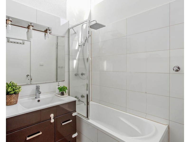 8/429 Brunswick Road, Brunswick West VIC 3055