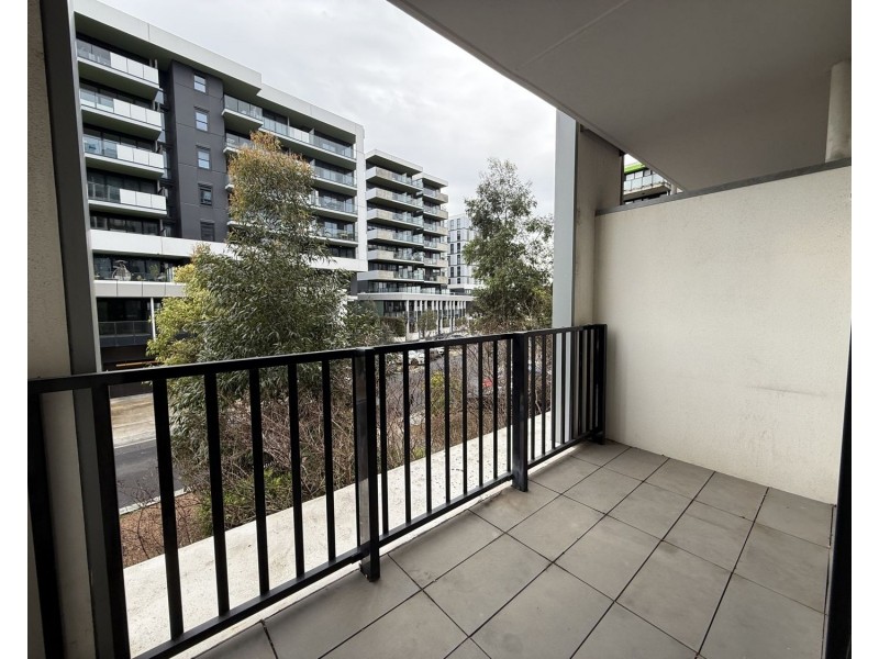 G04/8 Olive York Way, Brunswick West VIC 3055