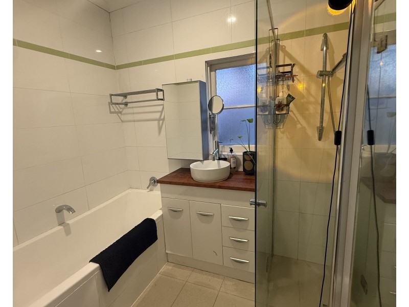 1/27 Middle Road, Maribyrnong VIC 3032