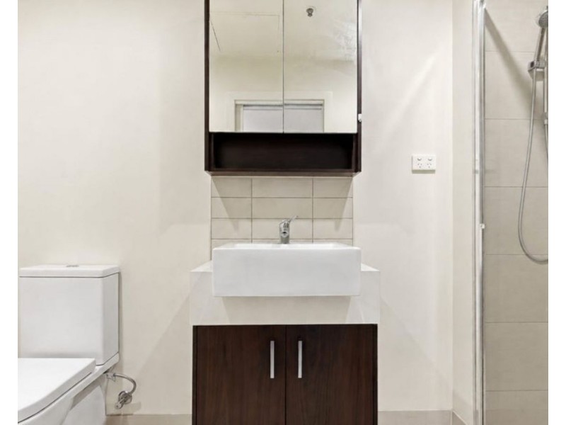 805/80 Cheltenham Road, Dandenong VIC 3175