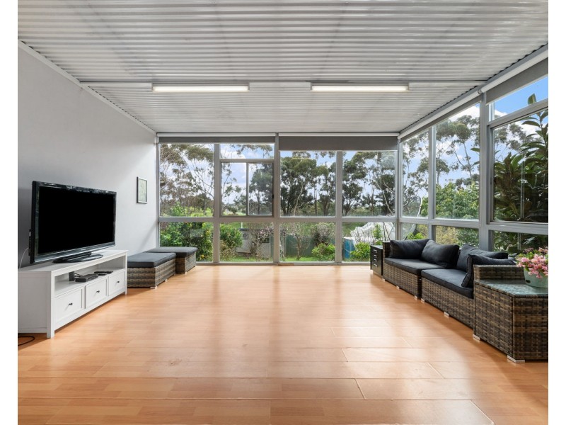 30 Jackman Crescent, Keilor VIC 3036