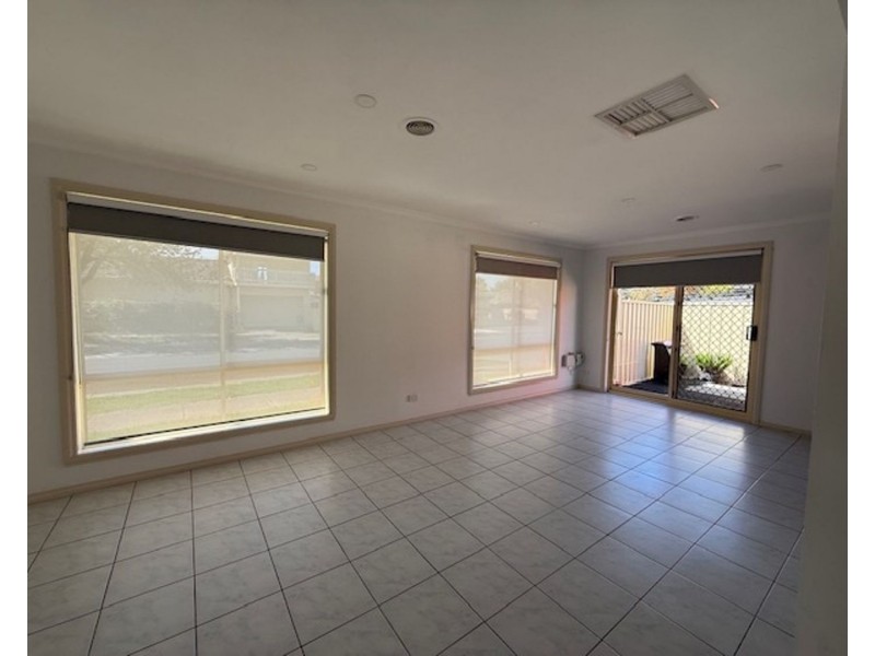6B Malvern Avenue, Tullamarine VIC 3043