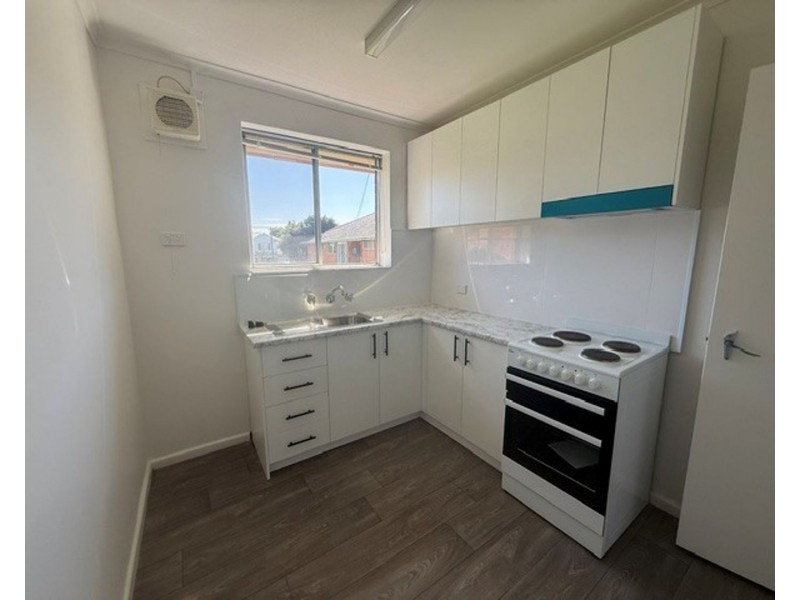 8/10 Adelaide Street, Murrumbeena VIC 3163