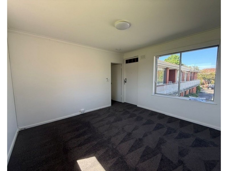 8/10 Adelaide Street, Murrumbeena VIC 3163
