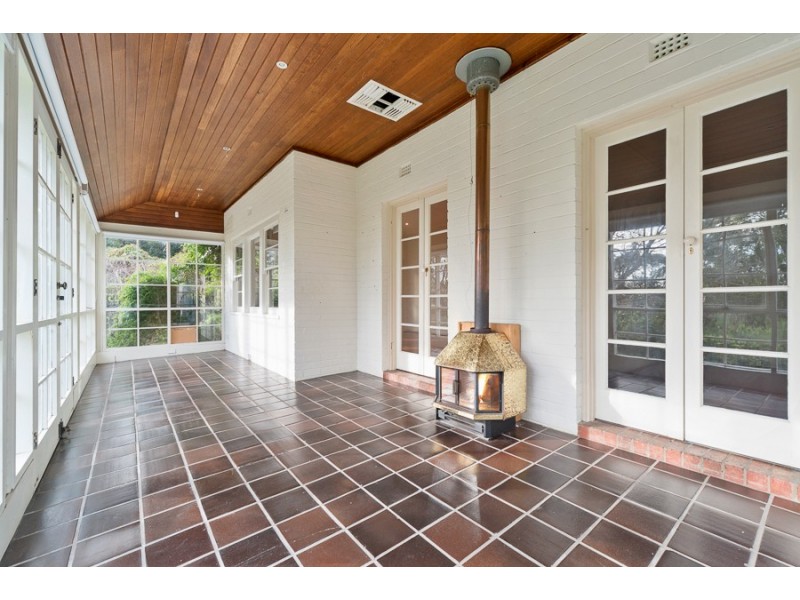 98-100 Kars Street, Frankston South VIC 3199
