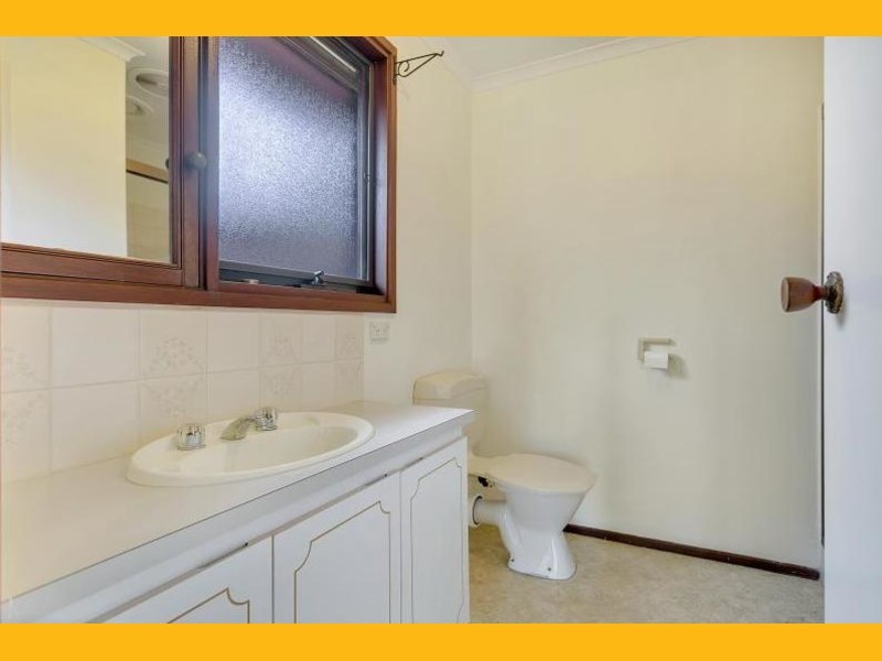 69 Ferndale Drive, Frankston VIC 3199