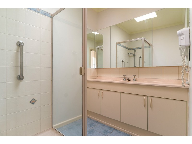 306 Frankston-Dandenong Road, Seaford VIC 3198