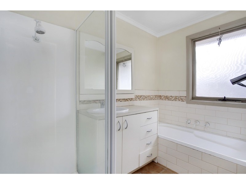 39 Centenary Street, Seaford VIC 3198