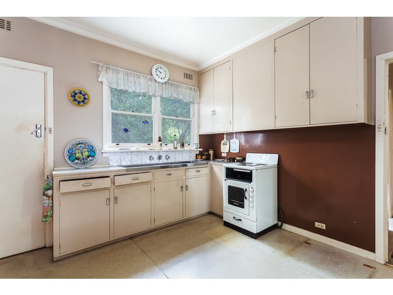 42 Fortescue Avenue, Seaford VIC 3198