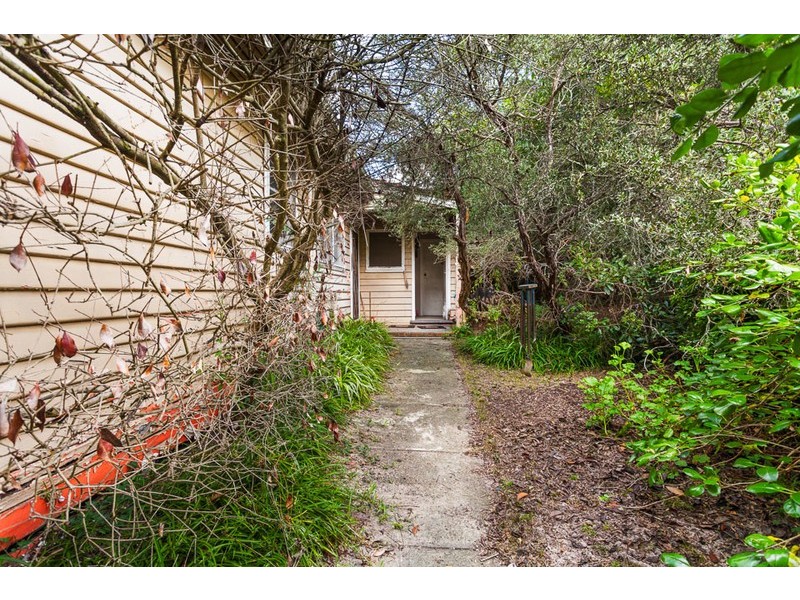 42 Fortescue Avenue, Seaford VIC 3198