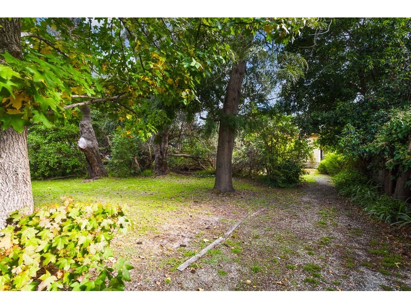 42 Fortescue Avenue, Seaford VIC 3198