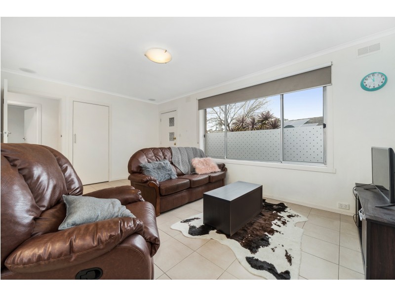 4/1 Ashleigh Avenue, Frankston VIC 3199