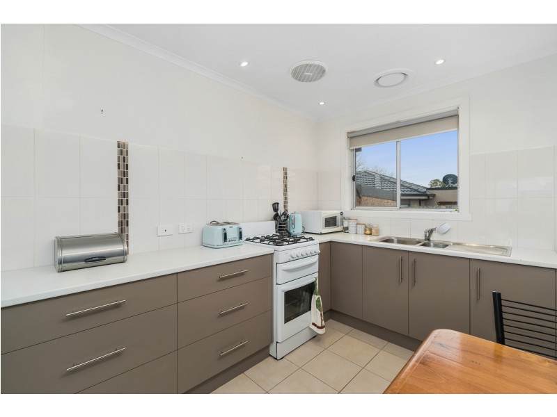 4/1 Ashleigh Avenue, Frankston VIC 3199