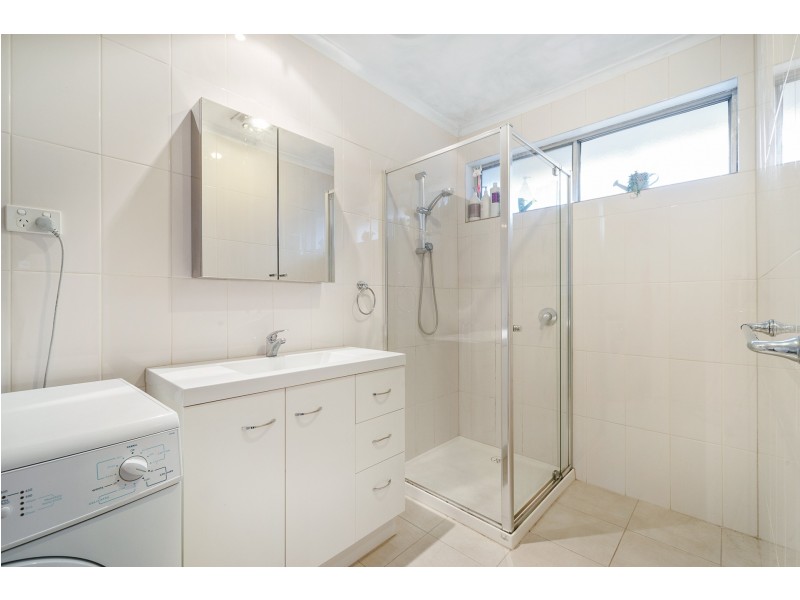 4/1 Ashleigh Avenue, Frankston VIC 3199