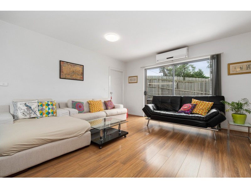 2/104 Fortescue Avenue, Seaford VIC 3198