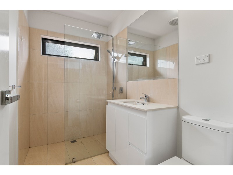 2/104 Fortescue Avenue, Seaford VIC 3198