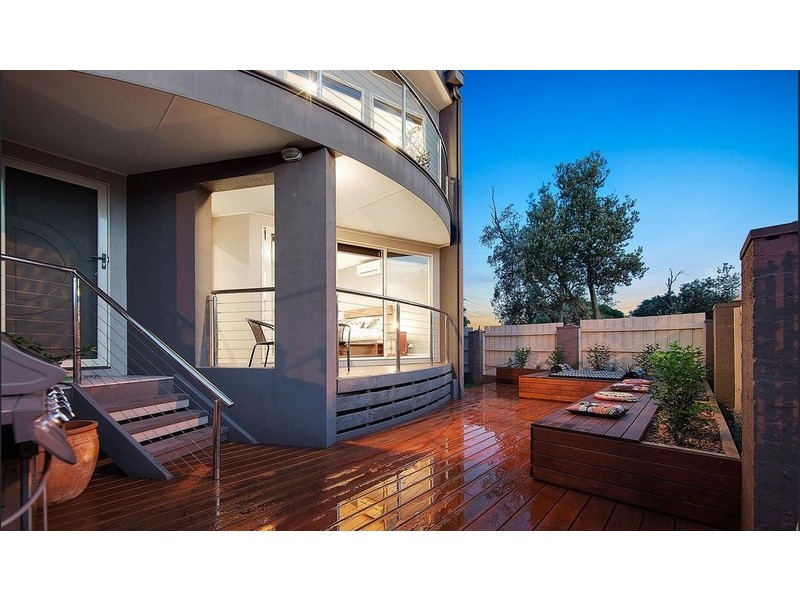 16/1 Nepean Highway., Seaford VIC 3198