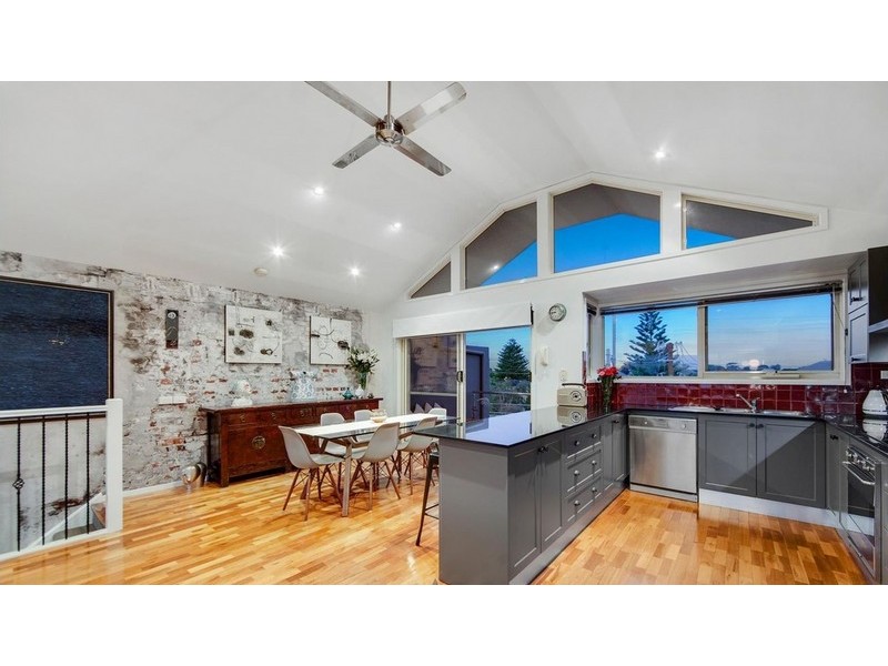 16/1 Nepean Highway., Seaford VIC 3198