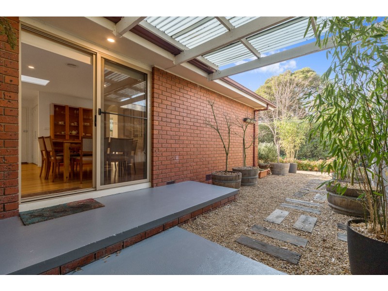 2 Francis Street, Seaford VIC 3198